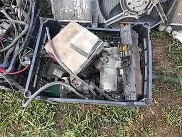 delovi za forda: DELOVI MOTORA FIAT PUNTO 1.6MPI | Glava bregasta istalacika komp — 2