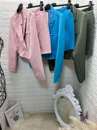 prodaja zenskih kompleta: Komplet: 3200 dinara — 3