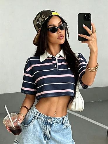 pull and bear nis: Ženski crop polo duks na pruge
1800 din — 2