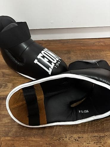 Sport i hobi: Stitnici stopala LEONE 1947 za kick boxing/karate/taekvondo S vel — 10
