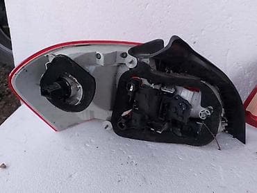 zastava 750 prodaja: 23.STOP SVETLA E82/88 ZA BMW SERIJA 1 ZA 2007. GOD. | BMW 1 E82/88 — 3