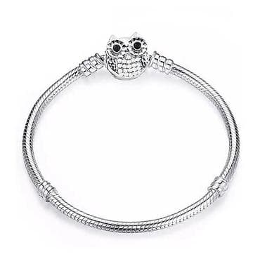 pandora 3x2: 03. Pandora narukvica Vel:21cm Cena:2100din (Samo narukvica bez — 3