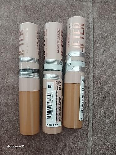 kaftan ogrtači za plažu: Maybelline New York Lifter Serum Concealer – korektor sa hijaluronskim — 1
