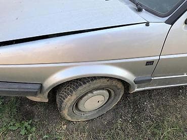 novi farovi za passat b5: JETTA 1.6 KRILO ZA VOLKSWAGEN JETTA | Jetta II 1.6 stranac delovi — 1