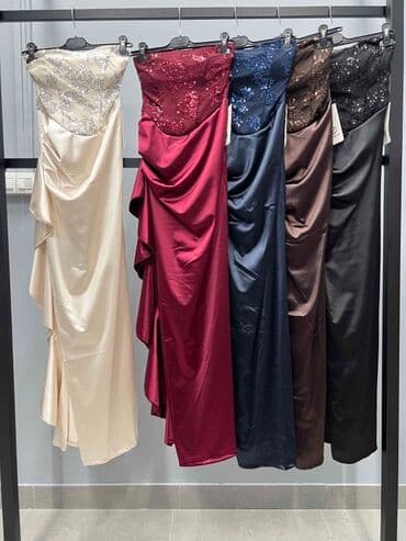 Beauty & Care: 🔥Elegantna večernja haljina sa šljokičastim korzetom
Cena 3300 din — 4