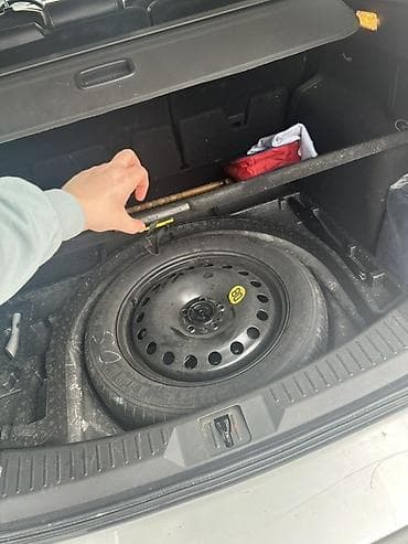 automatska parking barijera: Ford – putničko vozilo (enterijer i oprema) - Upravljač sa komandama — 3
