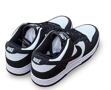 sandale leon: Nike SB Dunk Low – crno‑bele patike - Model: Nike SB Dunk Low - Boje — 2