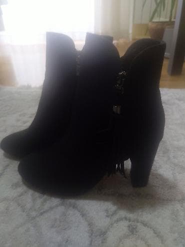 lepeza cena: Gležnjače, 39 — 5