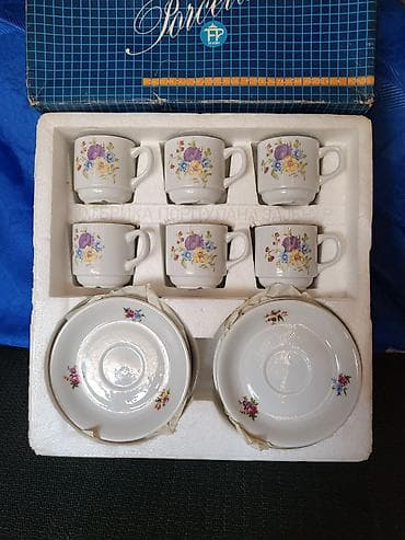 šolja sa grejačem: Soljice nove Zajecar porcelan iz 70ih.godina. Nove soljice,jedna — 4