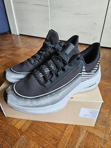 adidas duboke patike: Nike Zoom patike nošene 3/4puta. Veličina 39cm — 2