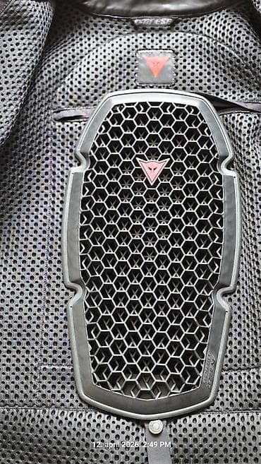 duks sa maskom: Dainese kožna moto jakna – model G. MIKE P. Kupljena nova u Dainese — 2