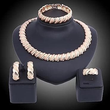 Beauty & Care: Luksuzni setovi nakita – zlatna boja sa bogatim cirkonima Opis: - — 10