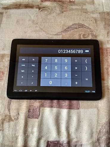 moj prvi tablet: Yarvik Android tablet - Ekran: približno 10 inča (širok okvir, prikaz — 10