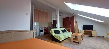 jeftine kuce na prodaju брус: Prodajem stan 38m2, salonskog tipa, Centar-kej. Stan je odmah useljiv — 5