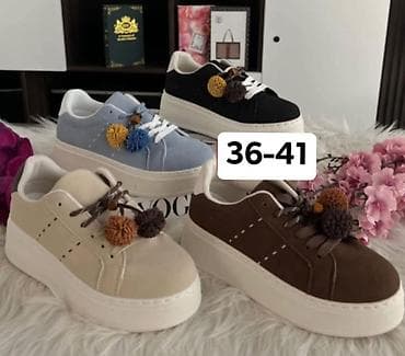 Ženske patike sa platformom i dekorativnim pufnama - Dostupne