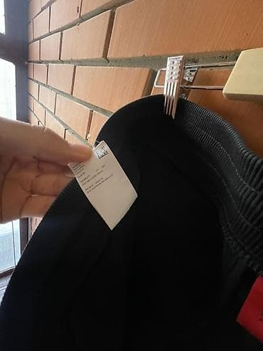 Trenerke: Trenerka Hugo Boss, bоја - Crna — 5