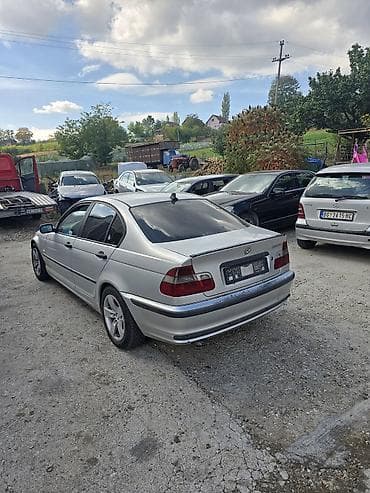 navoz za auto: POLOVNI BMW DELOVII — 2
