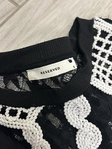 5.11 beograd: Ženska bluza/sweatshirt RESERVED, veličina S. - Model: dugi rukavi — 2