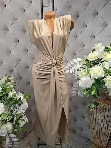 Elegantna midi haljina s faltama i preklopom. - Kroj midi dužina sa