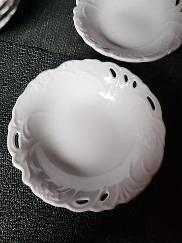 Kitchenware: Porcelanske,vintaz,nove cinije za sladoled. Porcelanske posude — 6