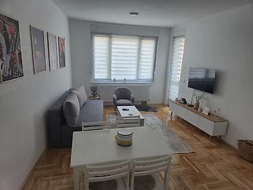 Izdaje se dvosoban komplet opremljen stan (65m2) u zgradi napravljenoj
