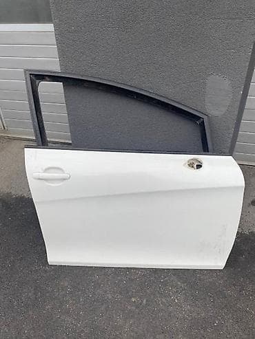 PREDNJA DESNA VRATA ZA SEAT LEON OD 2005. DO 2012. GOD. | Prednja na lalafo.rs PREDNJA DESNA VRATA ZA SEAT LEON OD 2005. DO 2012. GOD. | Prednja