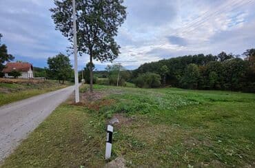 prodaja kuce jajinci: Seosko domacinstvo Opis oglasa Na prodaju seosko domacinstvo u selu — 7