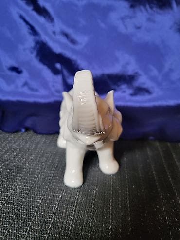 Tekstil: Porcelanska nova,vintaz figura slona — 4