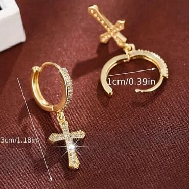 Jewellery: 800 — 1