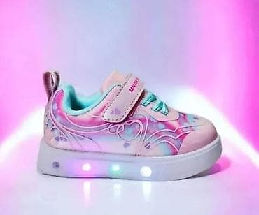 LED SVETLECE PATIKE - VRLO JAKE LAMPICE koje svetle na pritisak