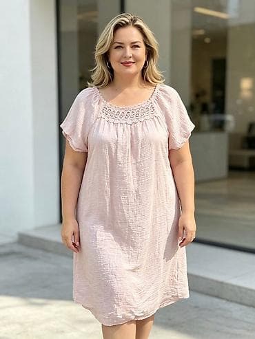 air force 3: 06. Haljina za punije
XL 2XL 3XL 
2.800 dinara H — 2