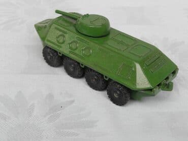 test iz istorije za 5 razred sa resenjima: SSSR vojni transporter 11,5 cm, prefarban — 3