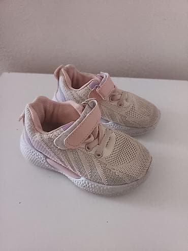 lc waikiki sandale: Patikice 26 br Nošene par puta u dobrom stanju Sve slikano 800 din — 3