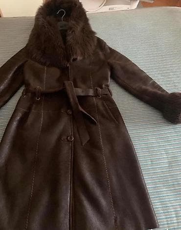 Sakoi: Ženska zimska jakna/kaput od smeđe kože sa krznom - Materijal — 1
