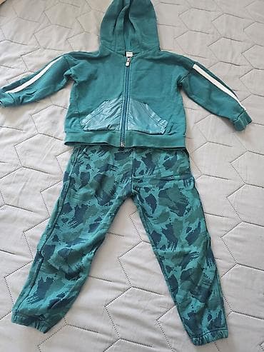 kombinezoni za devojčice: 400 din komad, Dečiji Nike komplet – dukserica sa kapuljačom i donji — 4