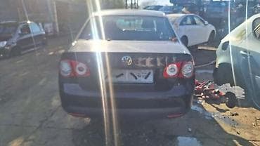 srem auto ruma: JETTA BRANIK ZA VOLKSWAGEN JETTA OD 2003. DO 2009. GOD — 2