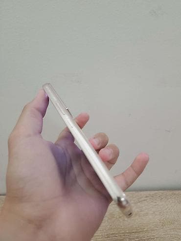 bar kod citac: Samsung Galaxy S22 – ružičasto-zlatna boja (Pink Gold) - Ekran: 6.1" — 5