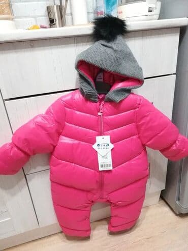 alexander mcqueen crne patike: Bebi zimski skafander – roze - Veličina: 0–6 meseci - Cena: 2500 — 4