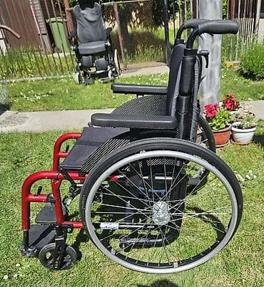 kese za kateter: Ručna invalidska kolica Küschall - Laki, sklopivi model sa čvrstim — 4