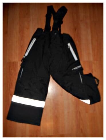 zimske jakne za decu: Ski pantalone za decu od 0 do 6 godina

cena od 900 do 2000 din — 5