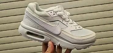 prada beograd: Nove patike od 41 do 46 za samo 4000 din
PK🌛 — 2