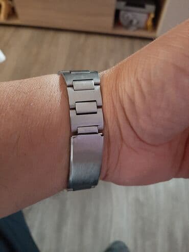 smart watch: Sat Omikron mehanicki ispravan na satu ima tragova malo na kucistu — 4