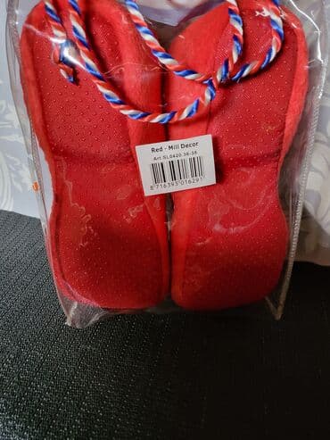 opposite papuce sa krznom: Indoor slippers, 38 — 2