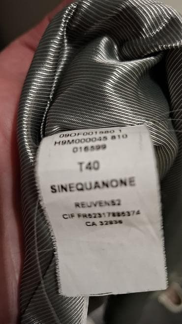 feedback kaputi: Dve ženske jakne/kape za hladno vreme 1) United Colors of Benetton — 4