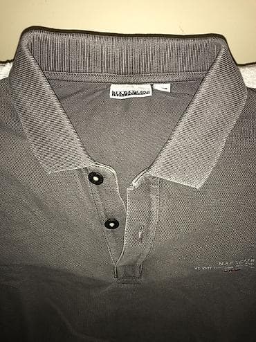 trussardi majice: Original NAPAPIJRI majica L 100% cotton Ramena 49cm, duzina 70cm — 2