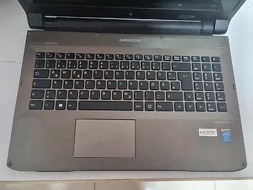 Muška obuća: Medion Akoya S6212T Ekran: 15.6" led Procesor: intel core i3-4010u — 5