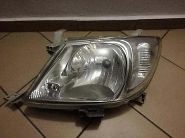 Farovi: FAROVI ZA TOYOTA HILUX OD 2006. DO 2023. GOD. | Svi delovi za Toyota — 1