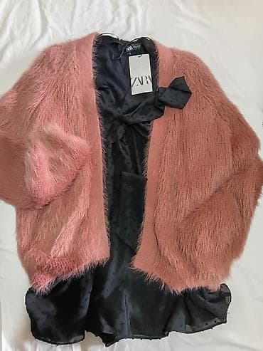 Zara, M, bоја - Crna na lalafo.rs Zara, M, bоја - Crna