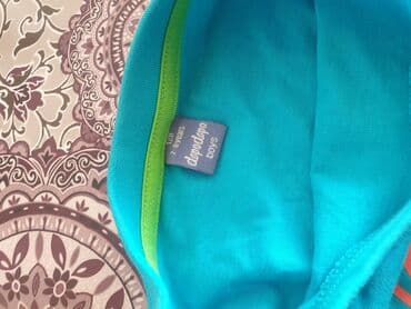 T-shirts: Nove — 4