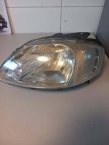 sa staklom: FAR LEVI ZA VOLKSWAGEN FOX OD 2000. DO 2010. GOD. | Far levi vw fox — 1